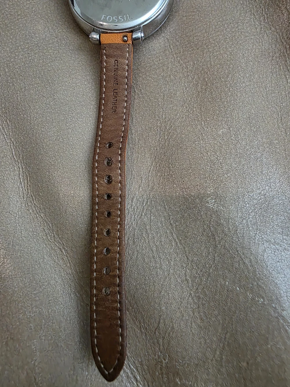 Fossil Classic Round Watch in Cognac Leather